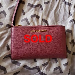 Michael Kors Jet Set Double Zip Wristlet